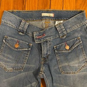 Vintage Levi’s Flare 504 Jeans!